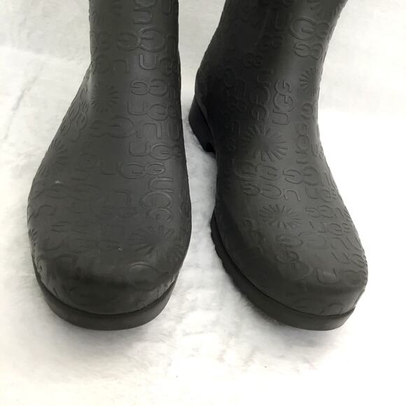 UGG Women's Wilshire Embossed Logo Pattern Tall Rain Boots, Charcoal \ Grey Sz 9 - Picture 3 of 11